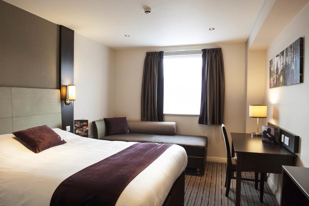 Premier Inn London Elstree / Borehamwood Hotel Kamer foto
